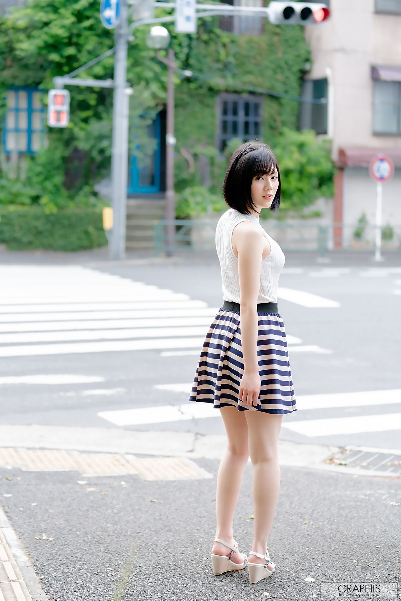 [Graphis] First Gravure 初脱ぎ娘 No.165 Remu Suzumori 涼森れむ