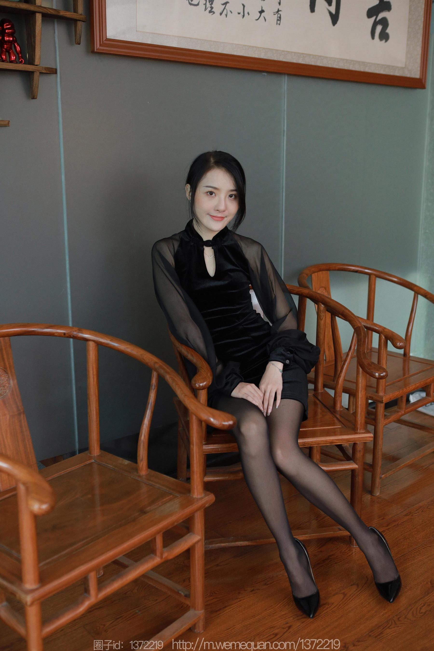 IESS异思趣向 - 模特：婉萍 《黑色蔷薇》