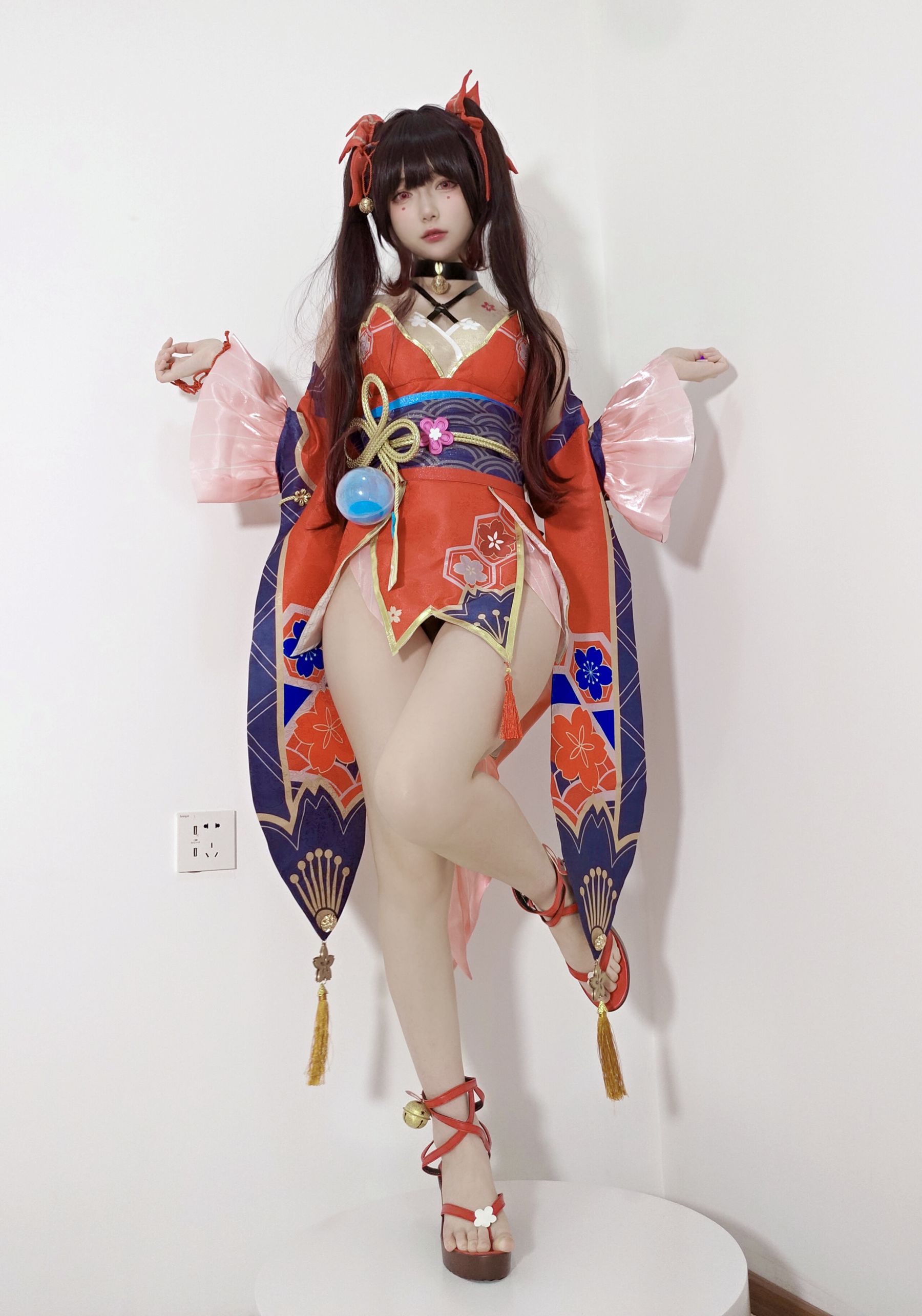 迷之呆梨 (发条少女) - 花火