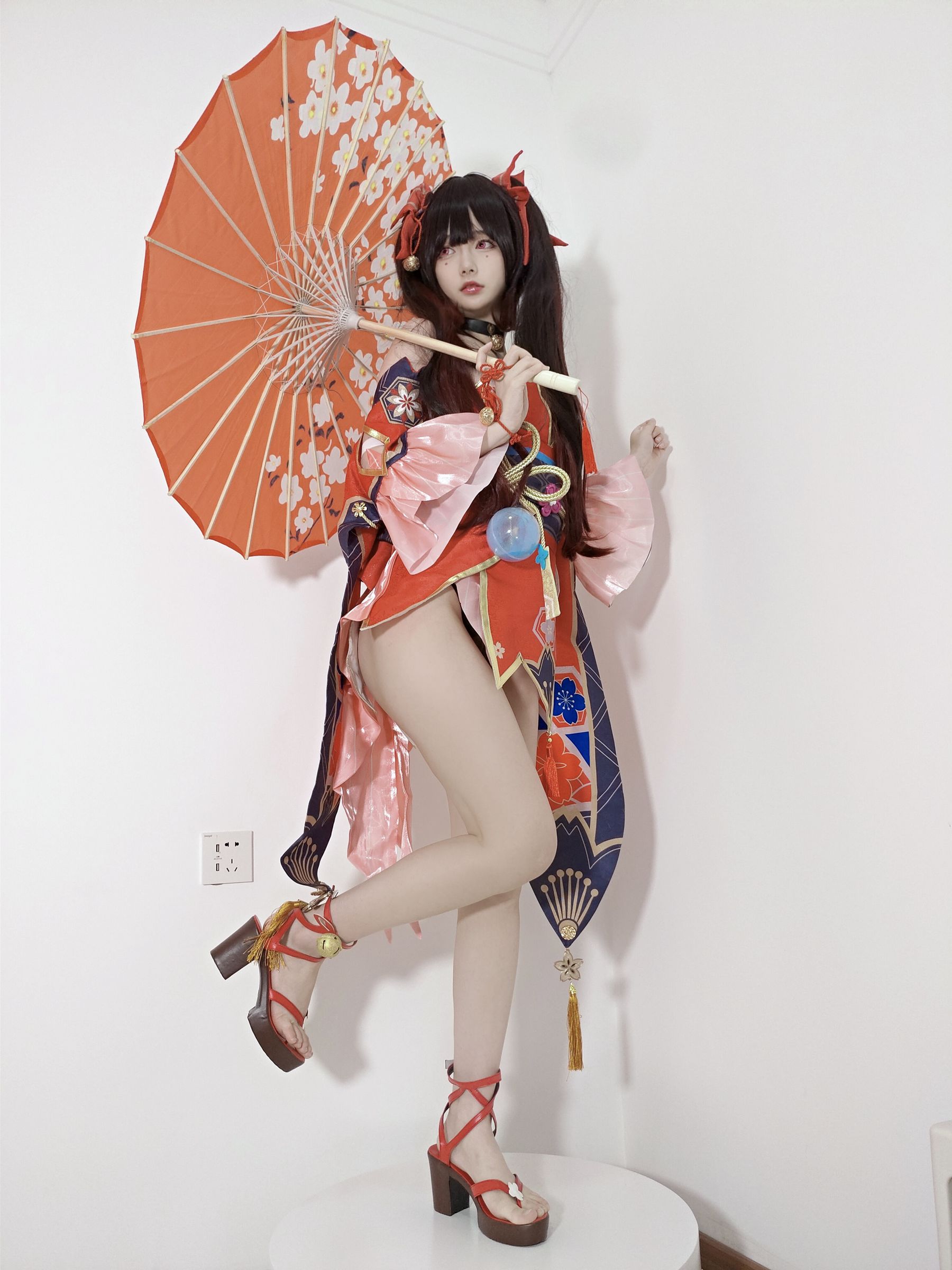 迷之呆梨 (发条少女) - 花火