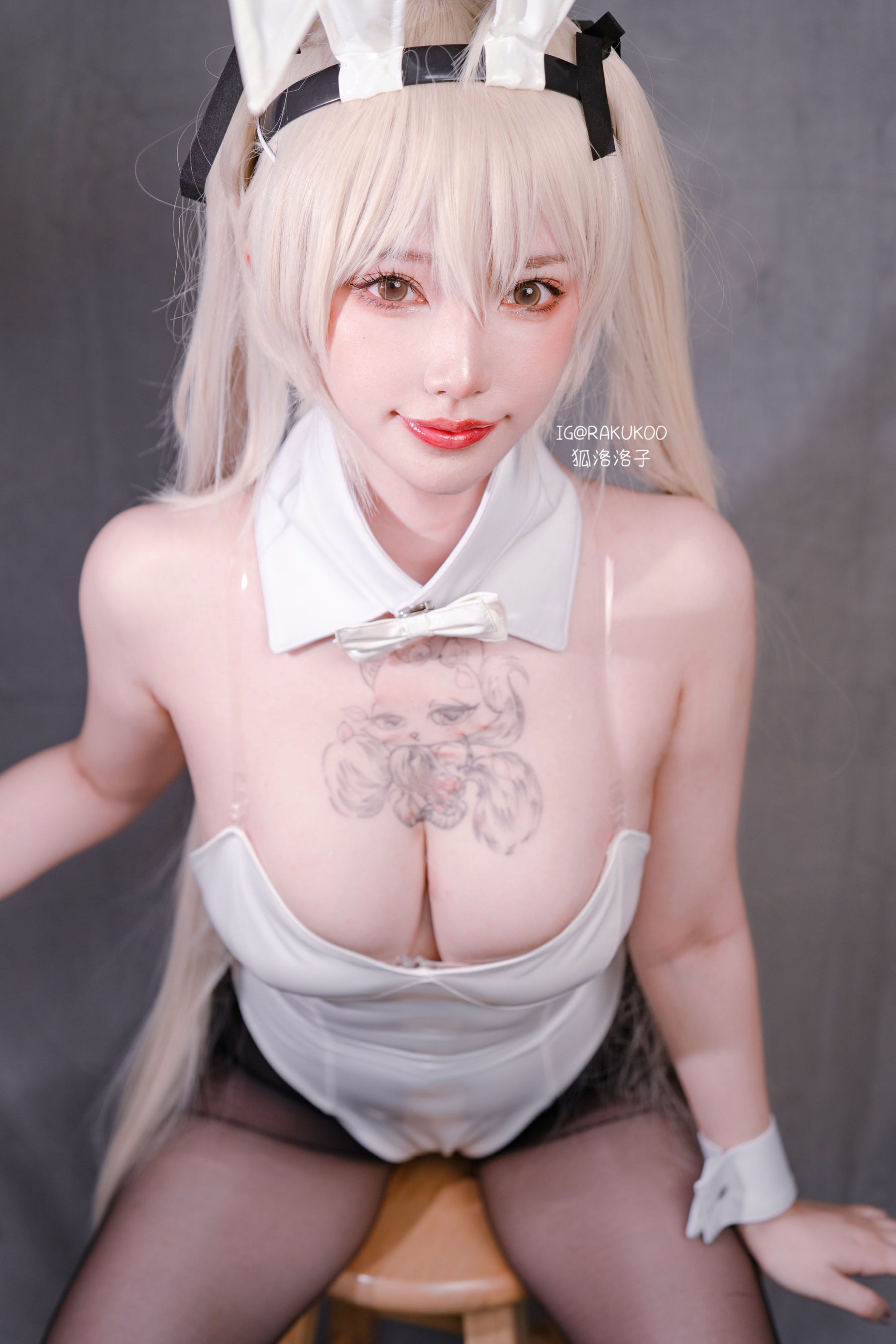 狐洛洛子 - 兔女郎