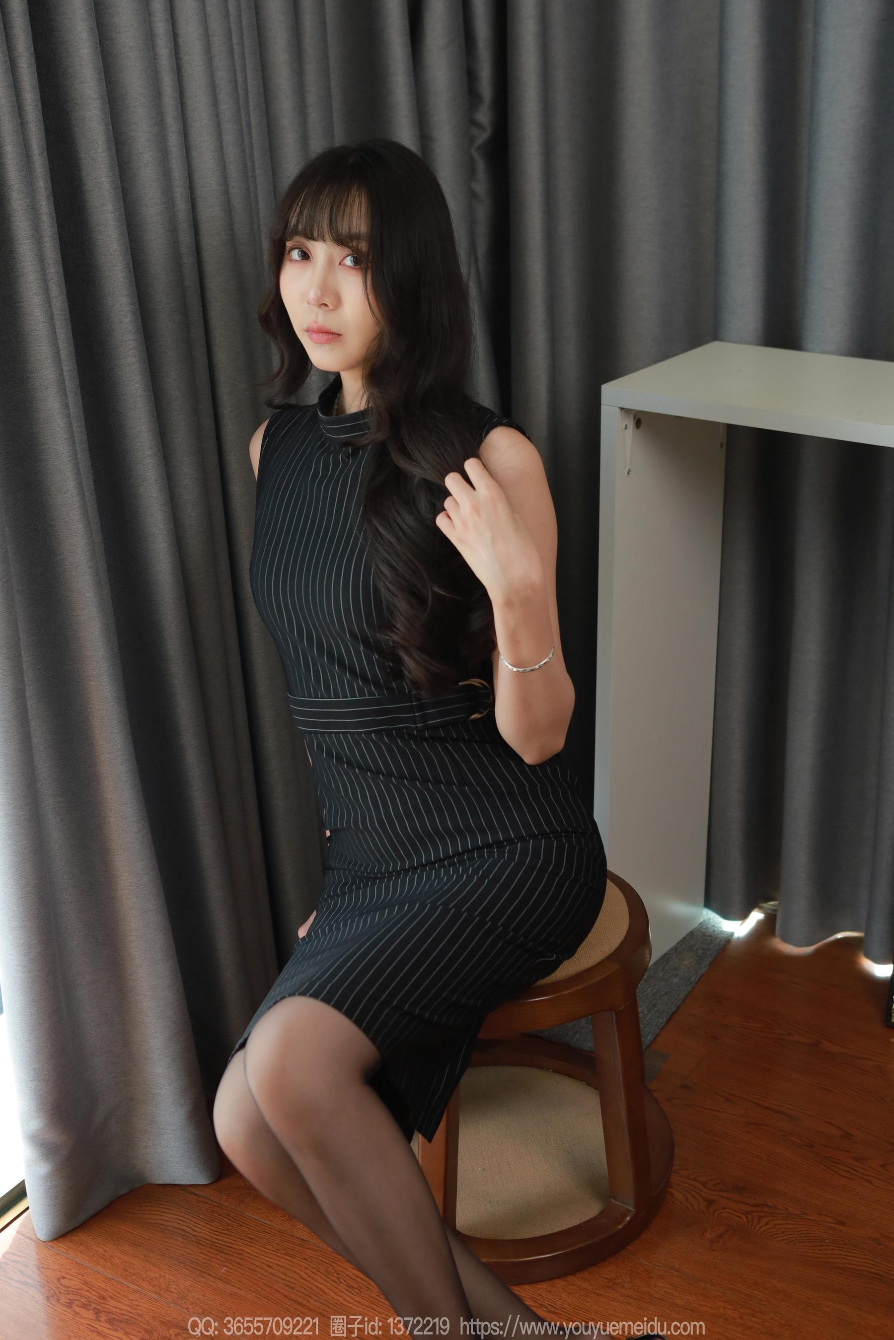 IESS异思趣向 - 模特： 团团 《婀娜多姿》