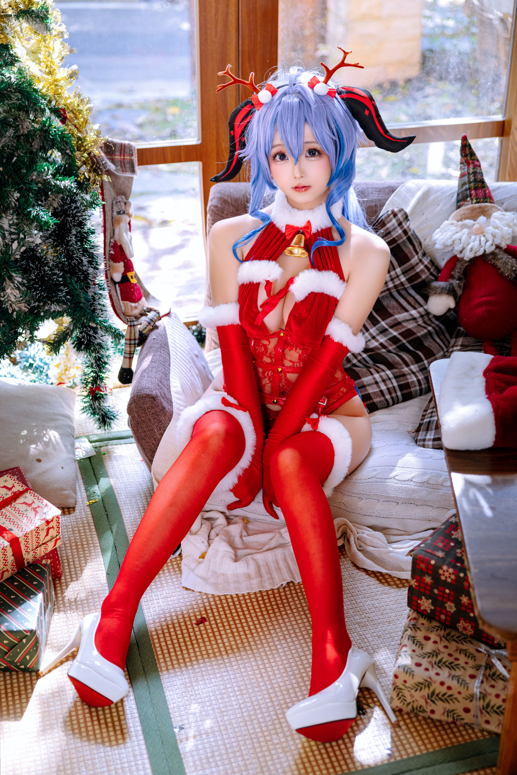 Cosplay日奈娇 - 甘雨圣诞