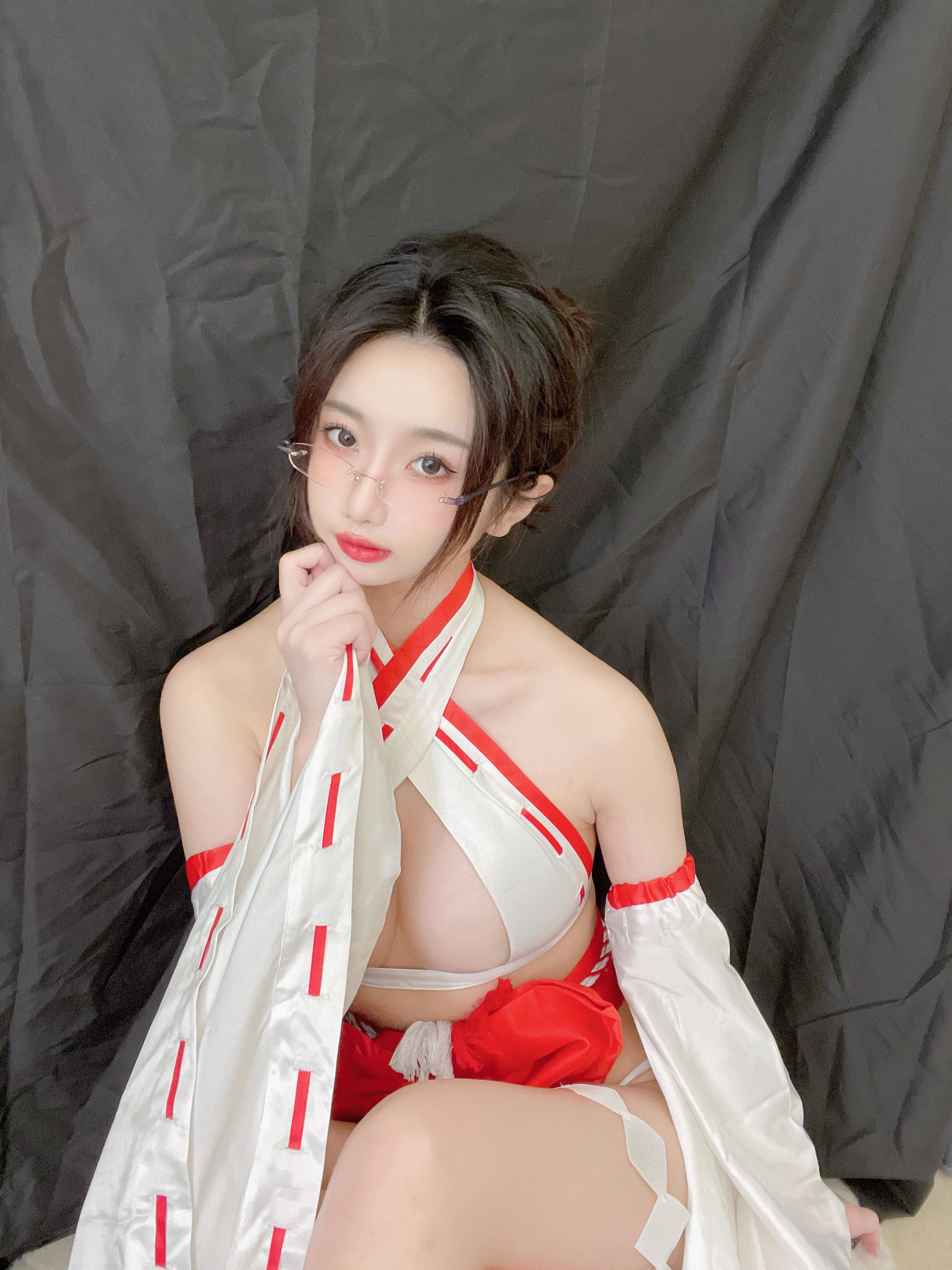 白嫩美少女 鬼畜瑶 - 巫女