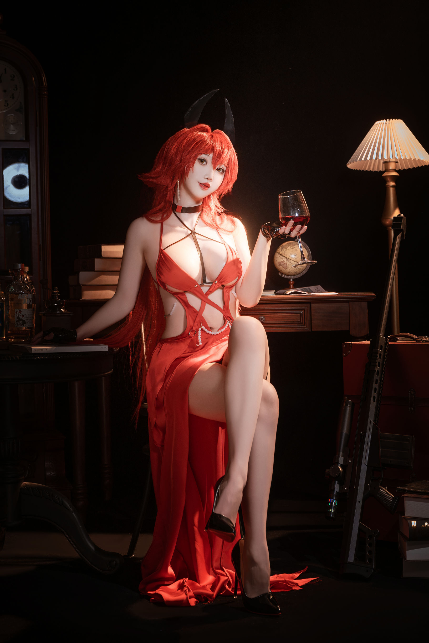 可爱人气Coser面饼仙儿 - Nikke 小红帽礼服