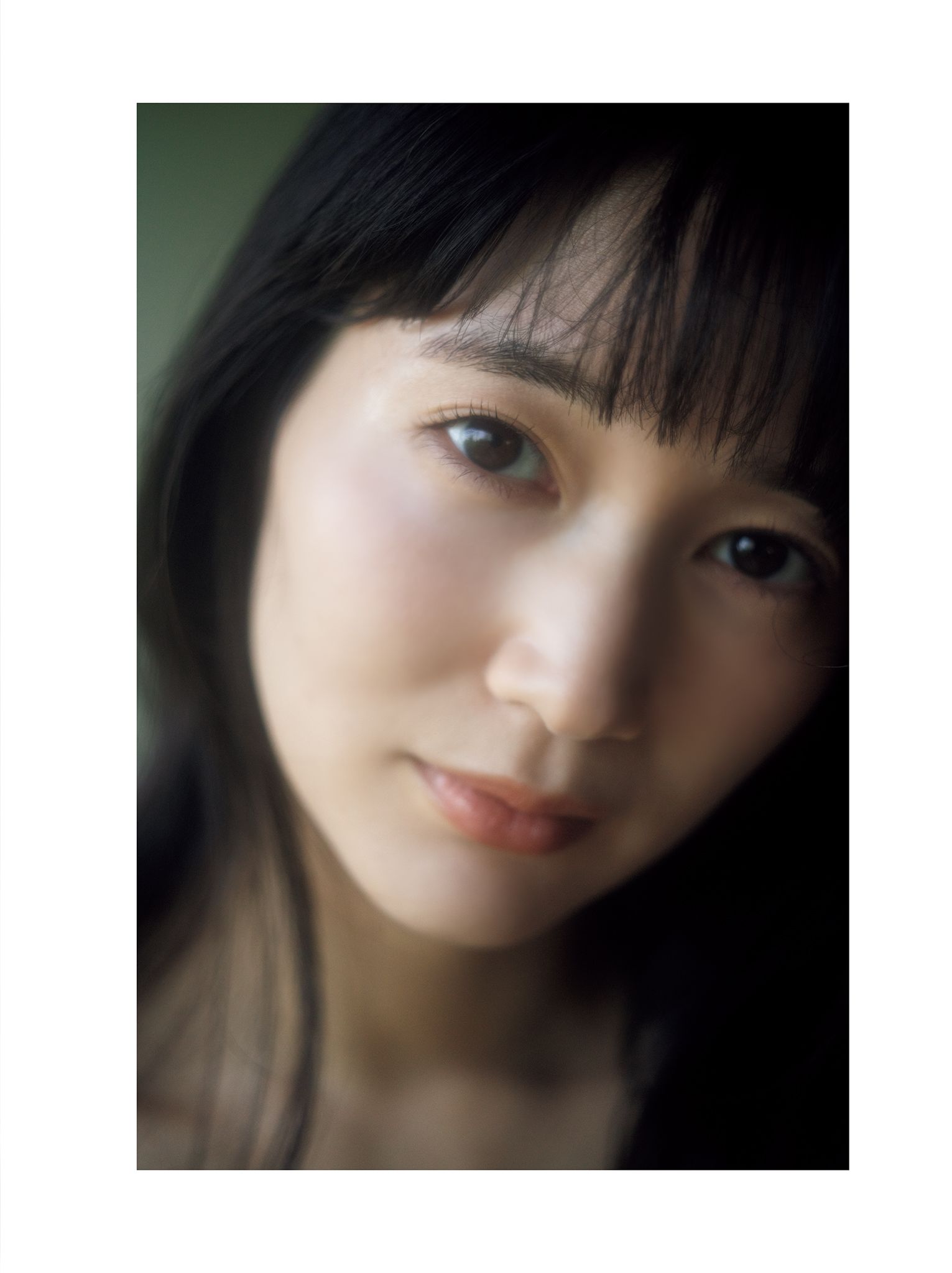 出口亜梨沙 - ESSENCE