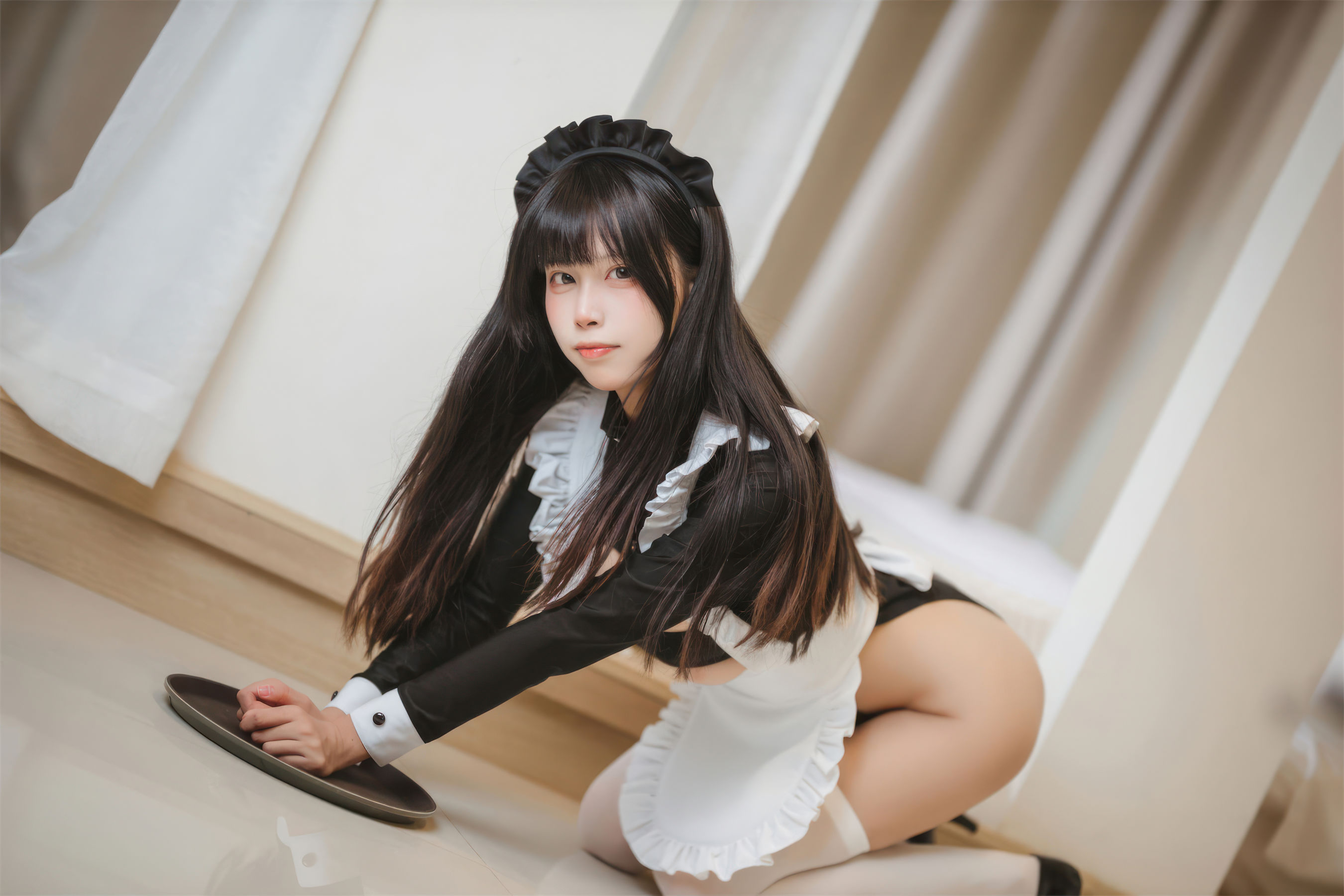 三無人型 - 高叉女仆