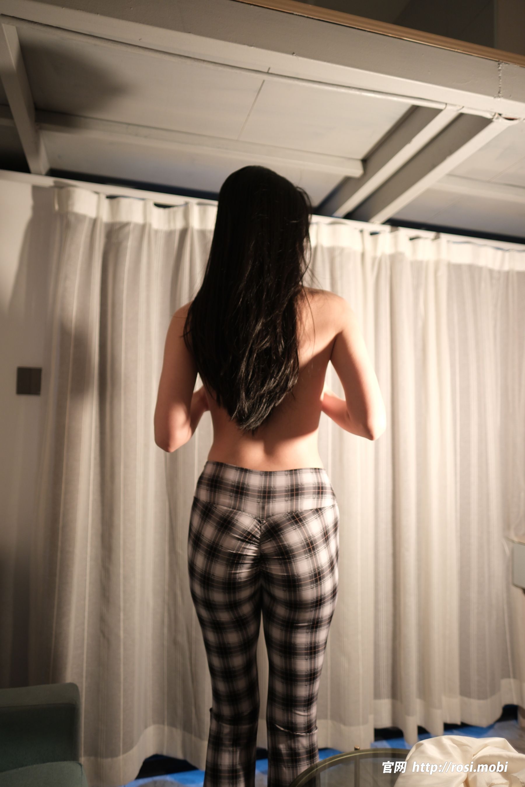 [ROSI写真] 2025.06.26 NO.4952