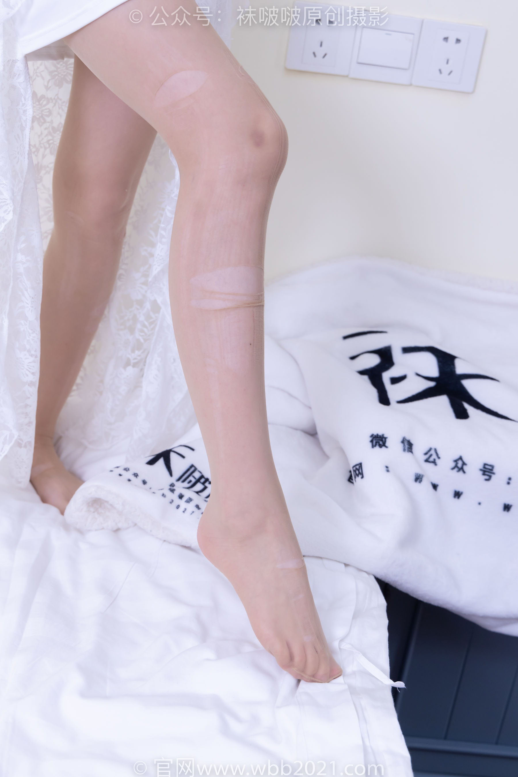 BoBoSocks袜啵啵 No.542 甜甜圈 高跟鞋、薄黑丝、薄肉丝、裸足、撕丝袜剧情