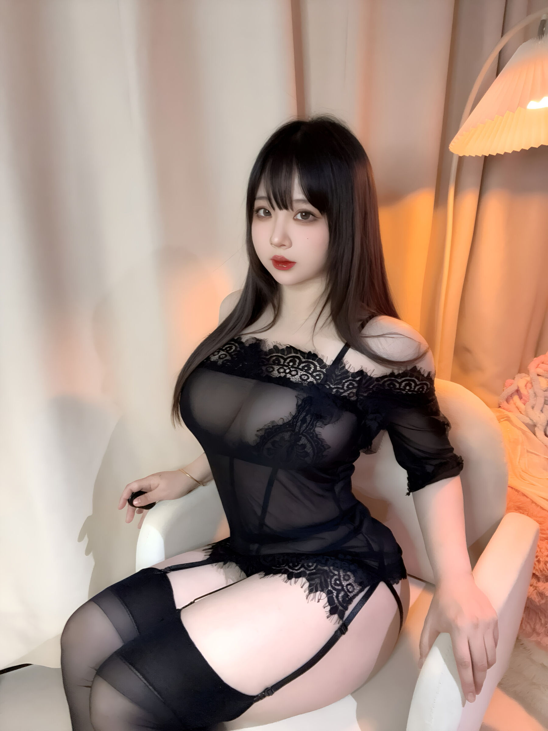 皮皮奶可可爱了啦 - 睫毛自拍