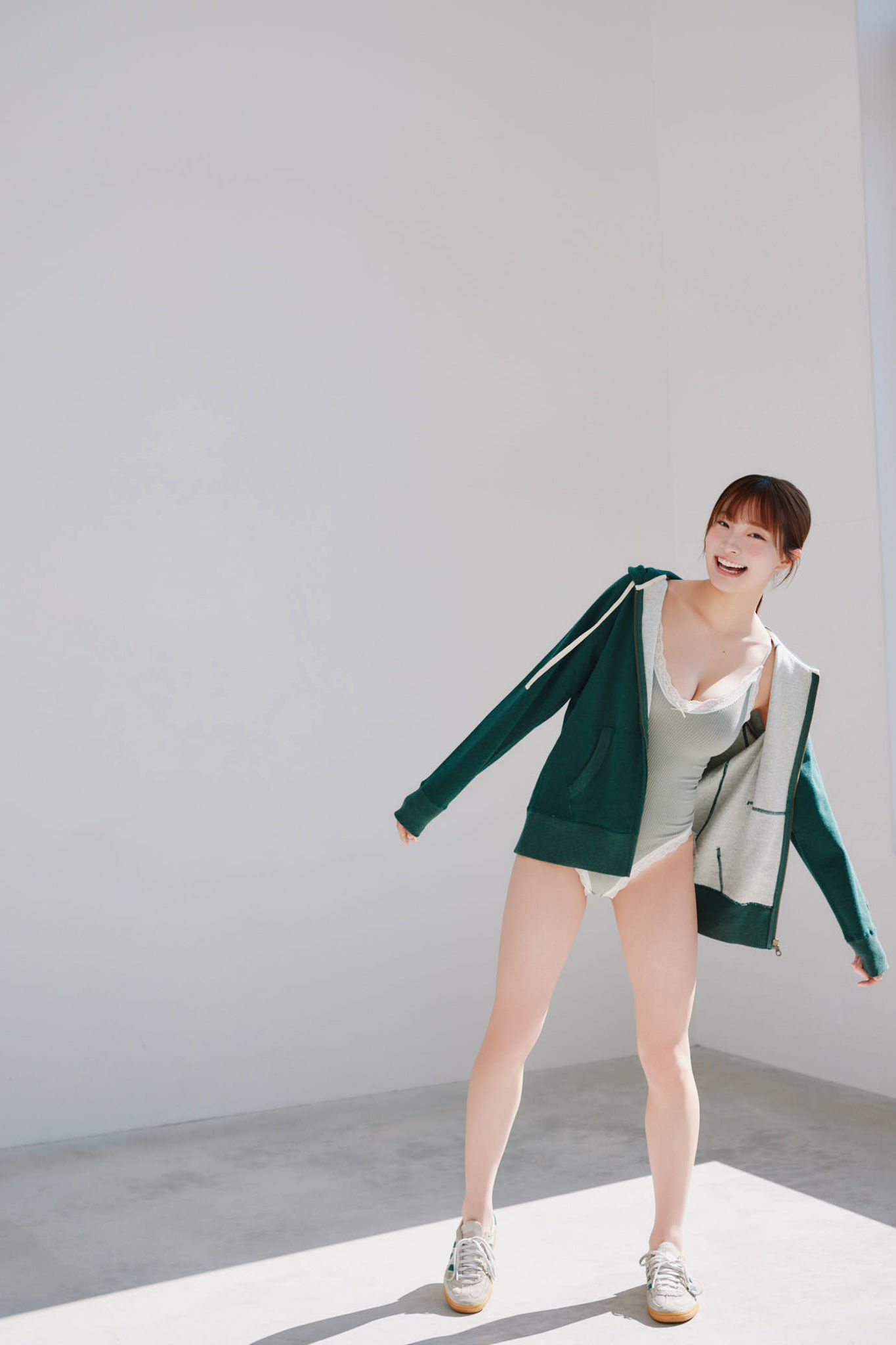 里仲菜月 - おとなっちゃん Vol.3