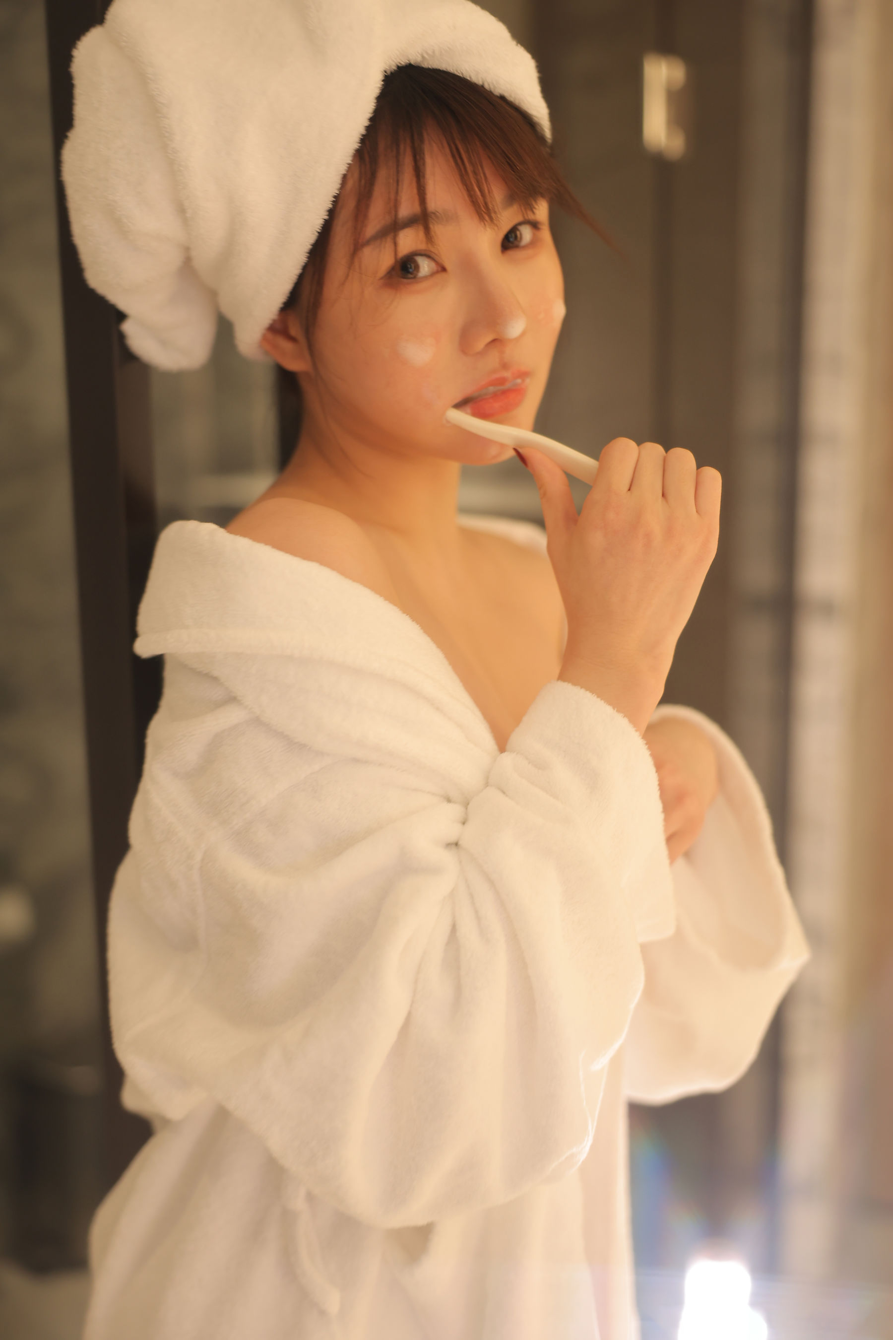 绾绾么 - 泡泡浴