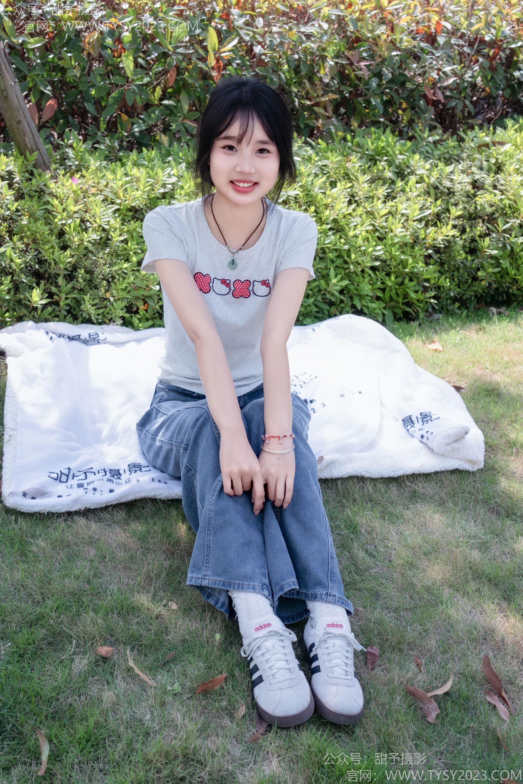 甜予摄影 No.194 小橙子 - 板鞋、白棉袜、裸足