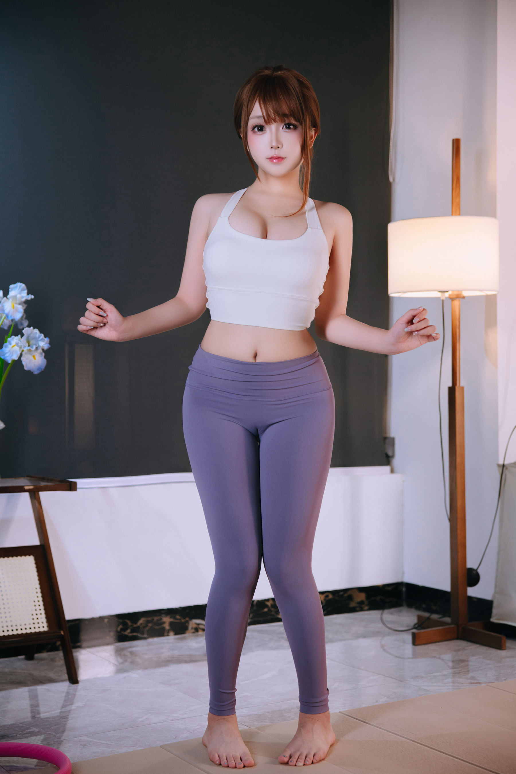 Cosplay 日奈娇 - 瑜伽训练