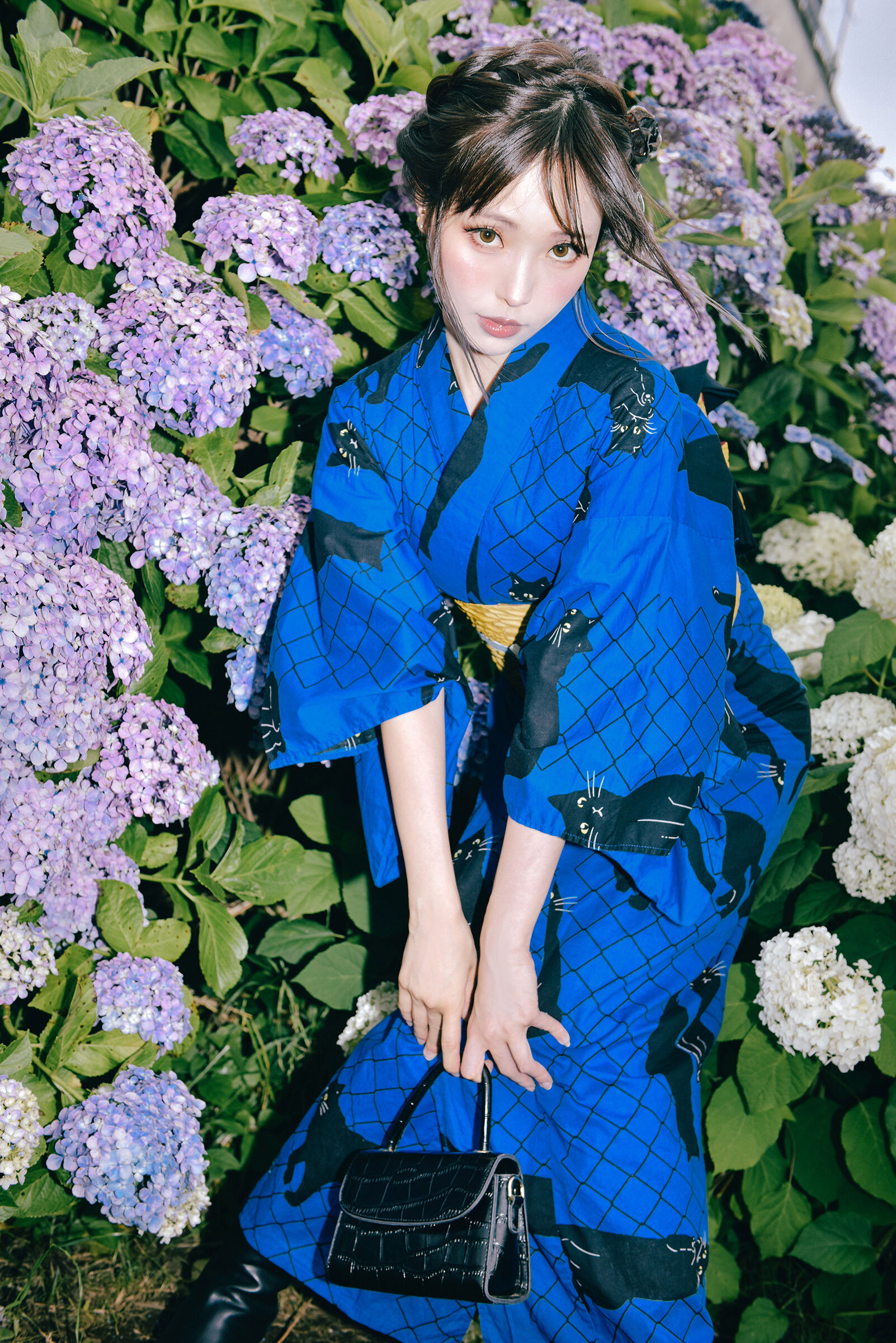 Ely_eee(ElyEE子) - Rainy Season Black Cat