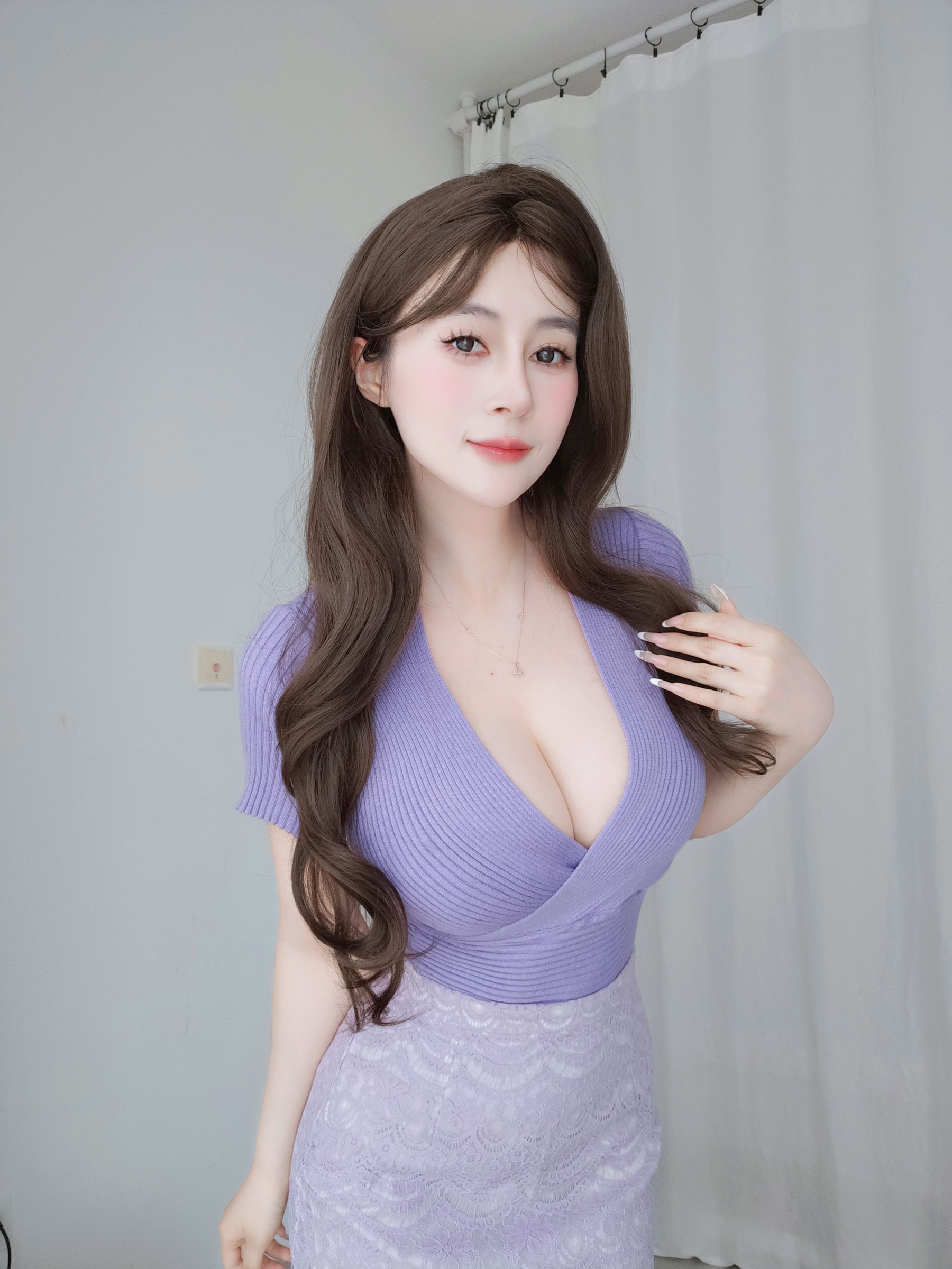 Coser小姐姐 白银 [fantia] 2024.10.26 紫色の奥さん