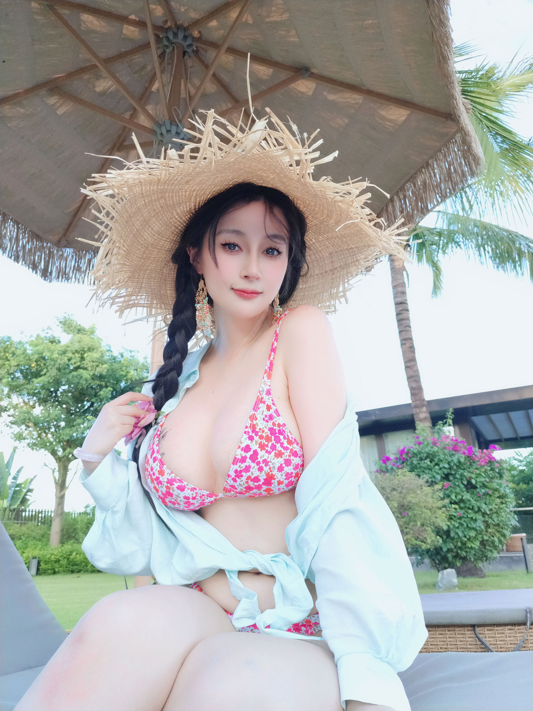 Coser小姐姐 白银 [fantia] 2025.2.6 ガールフレンドの比基尼