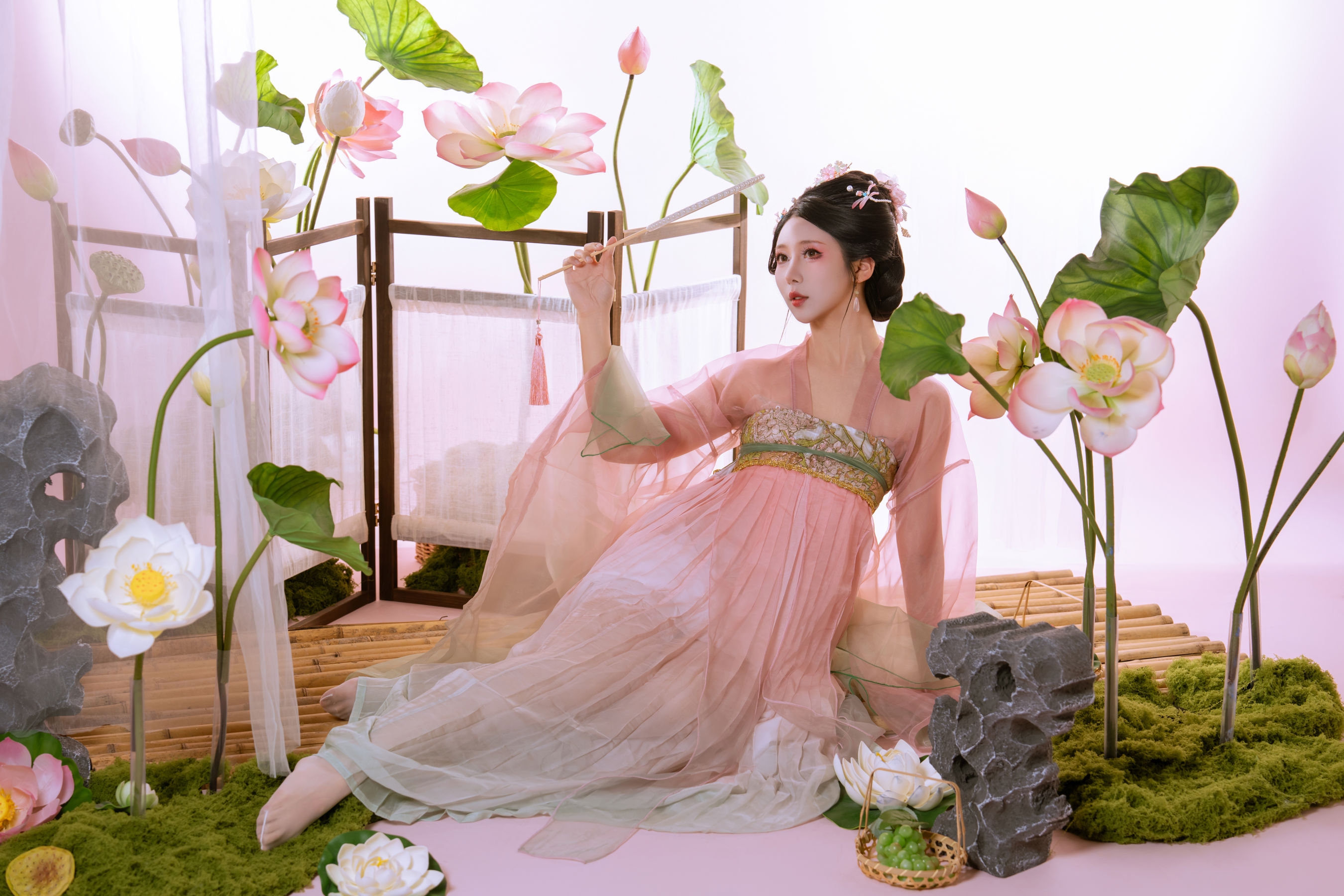 云溪溪 - 奶桃桃 采莲