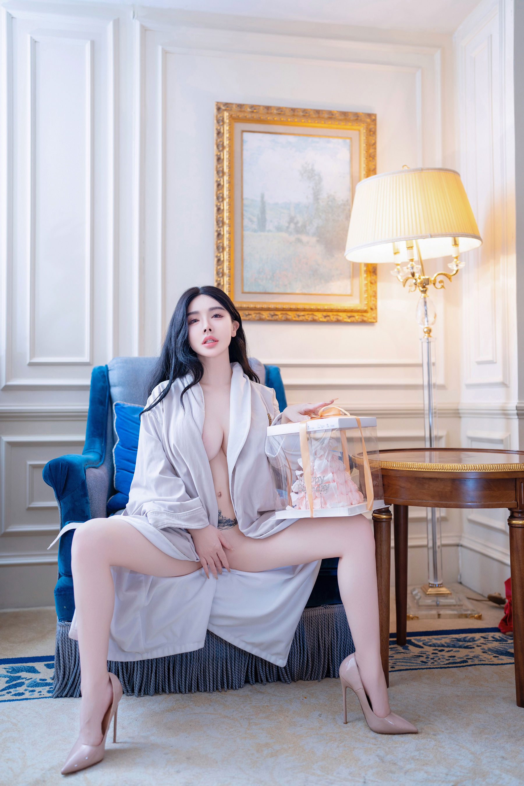 潘娇娇 - 性感浴袍