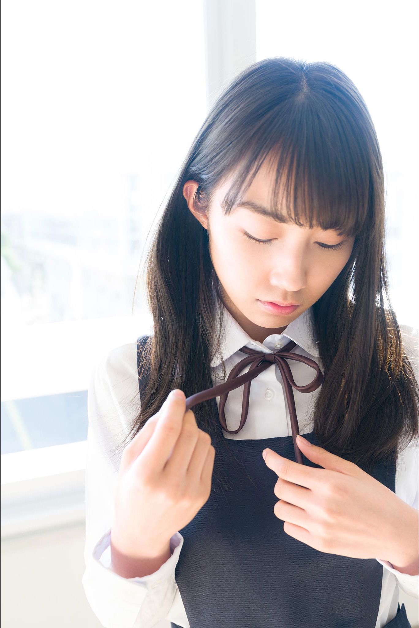 黒木ひかり - 神的美少女 スピサン グラビアフォトブック