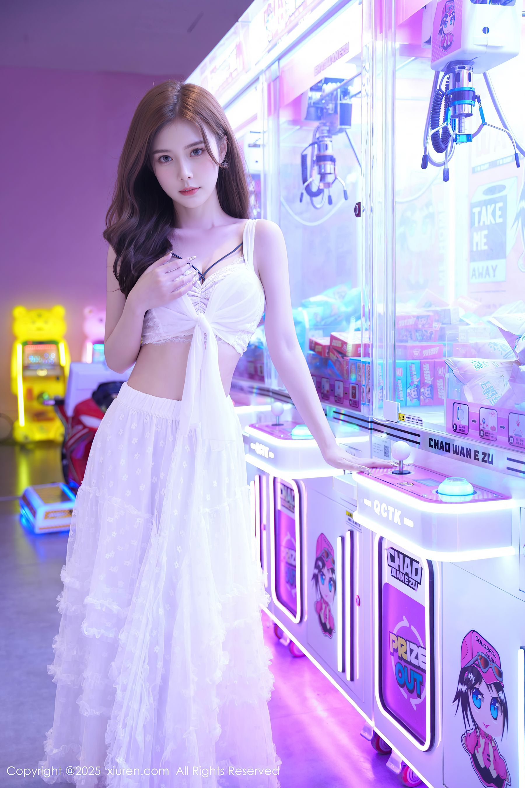 [秀人XiuRen] 2025.09.22 No.10791 拍黄瓜girl