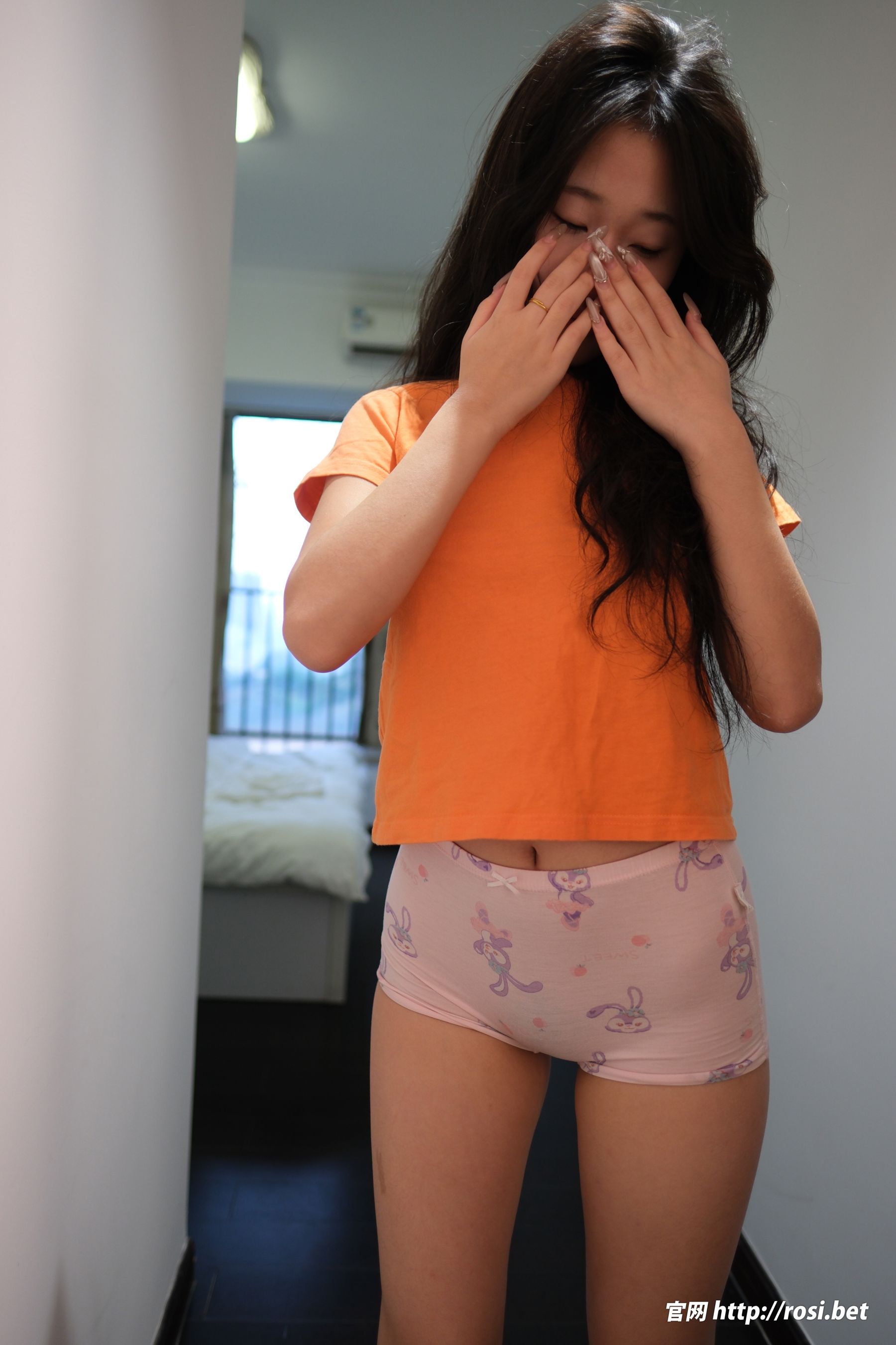 [ROSI写真] 2025.11.15 NO.5094