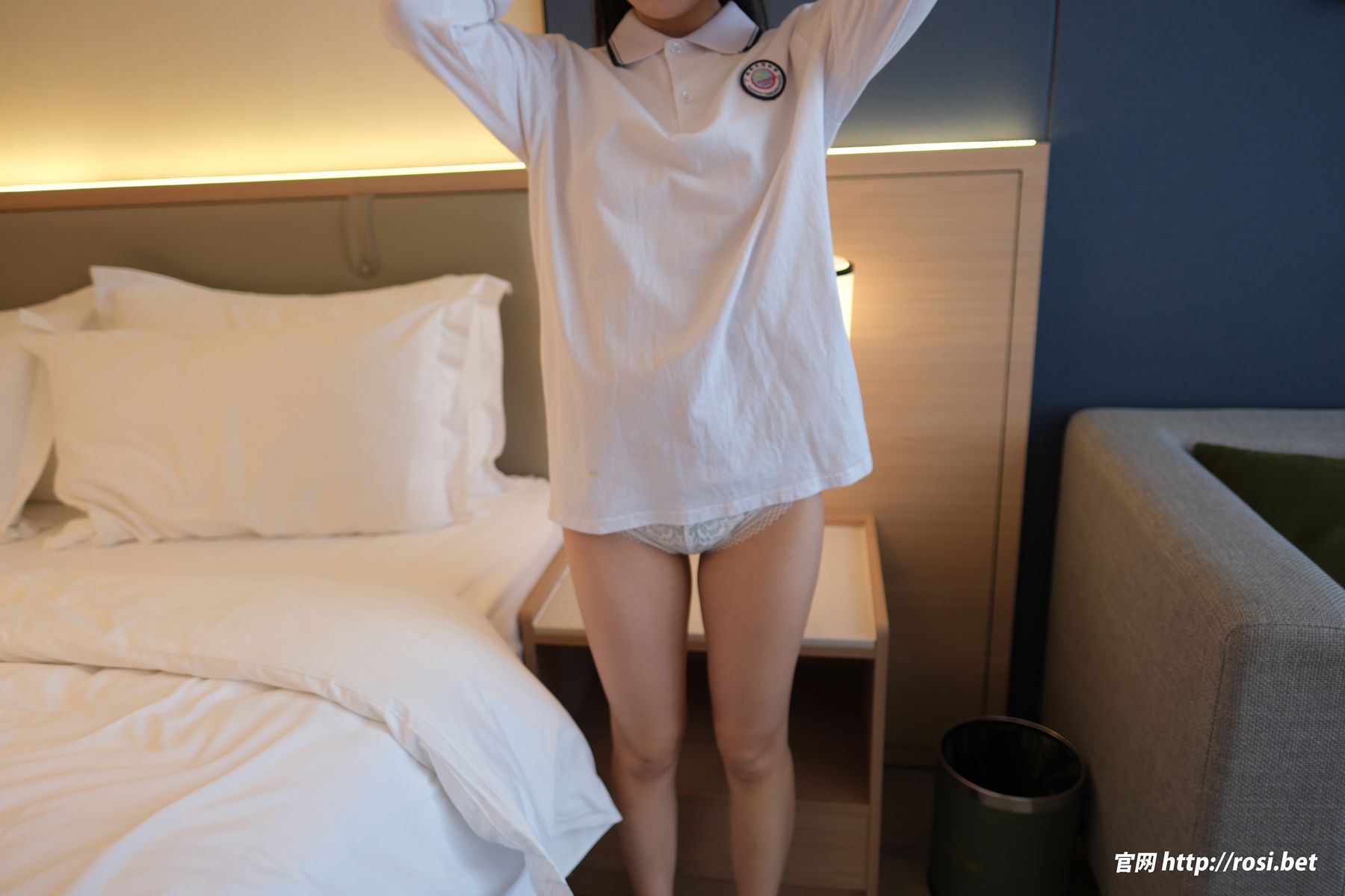 [ROSI写真] 2025.12.02 NO.5111