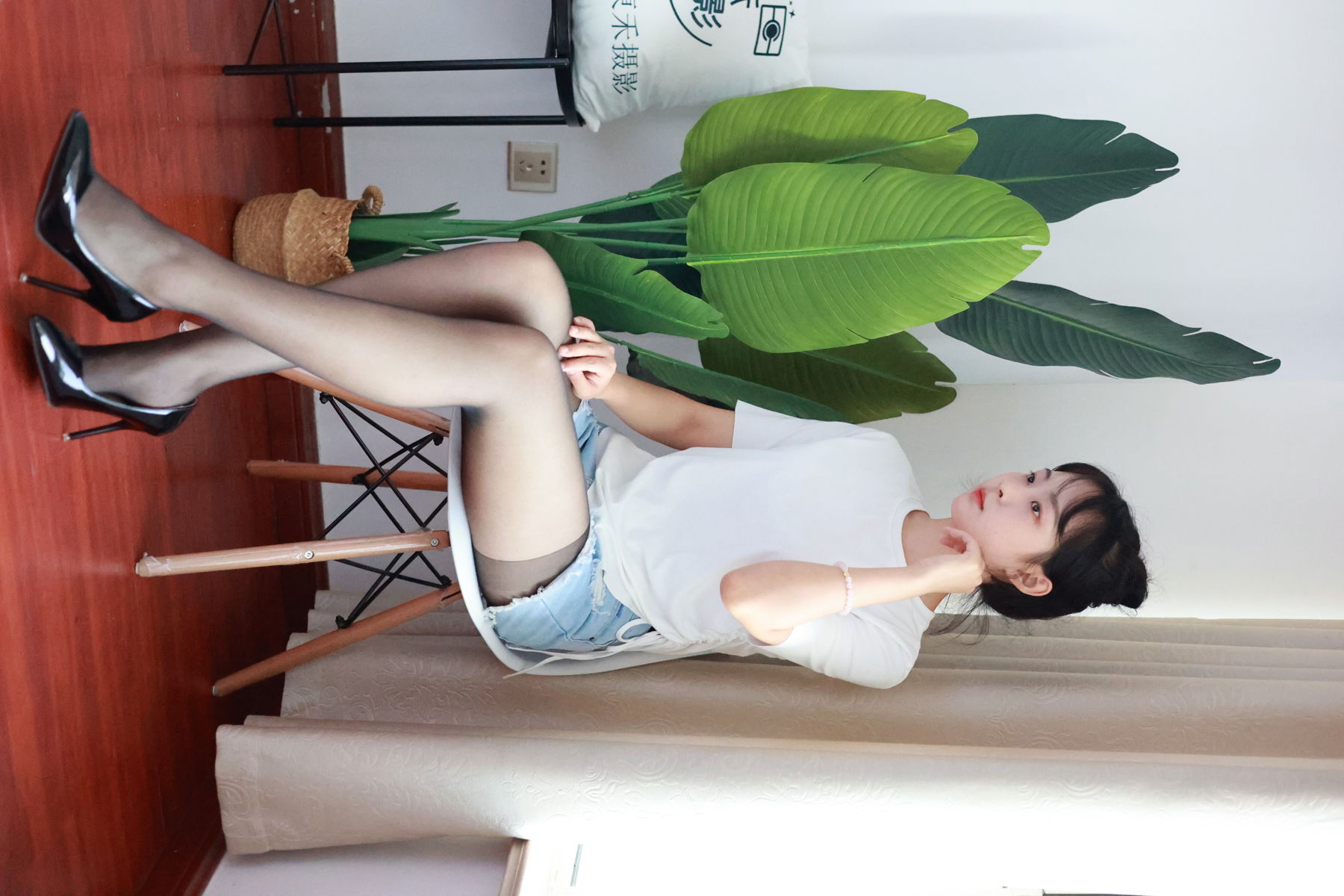 三禾摄影 No.012 牛仔热裤 高跟 长丝