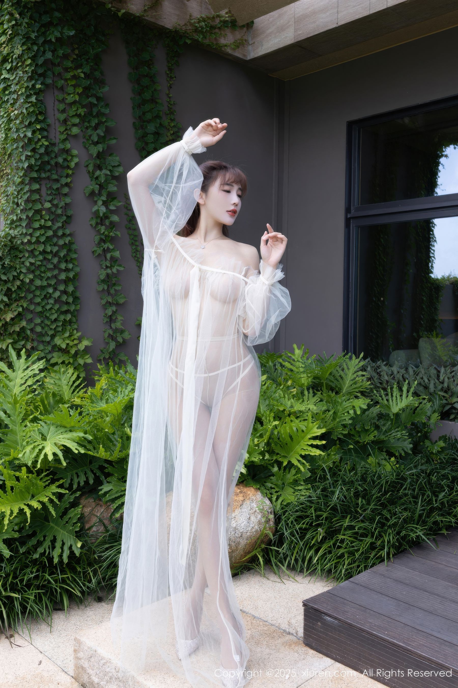 [秀人XiuRen] 2025.10.23 No.10903 陆萱萱