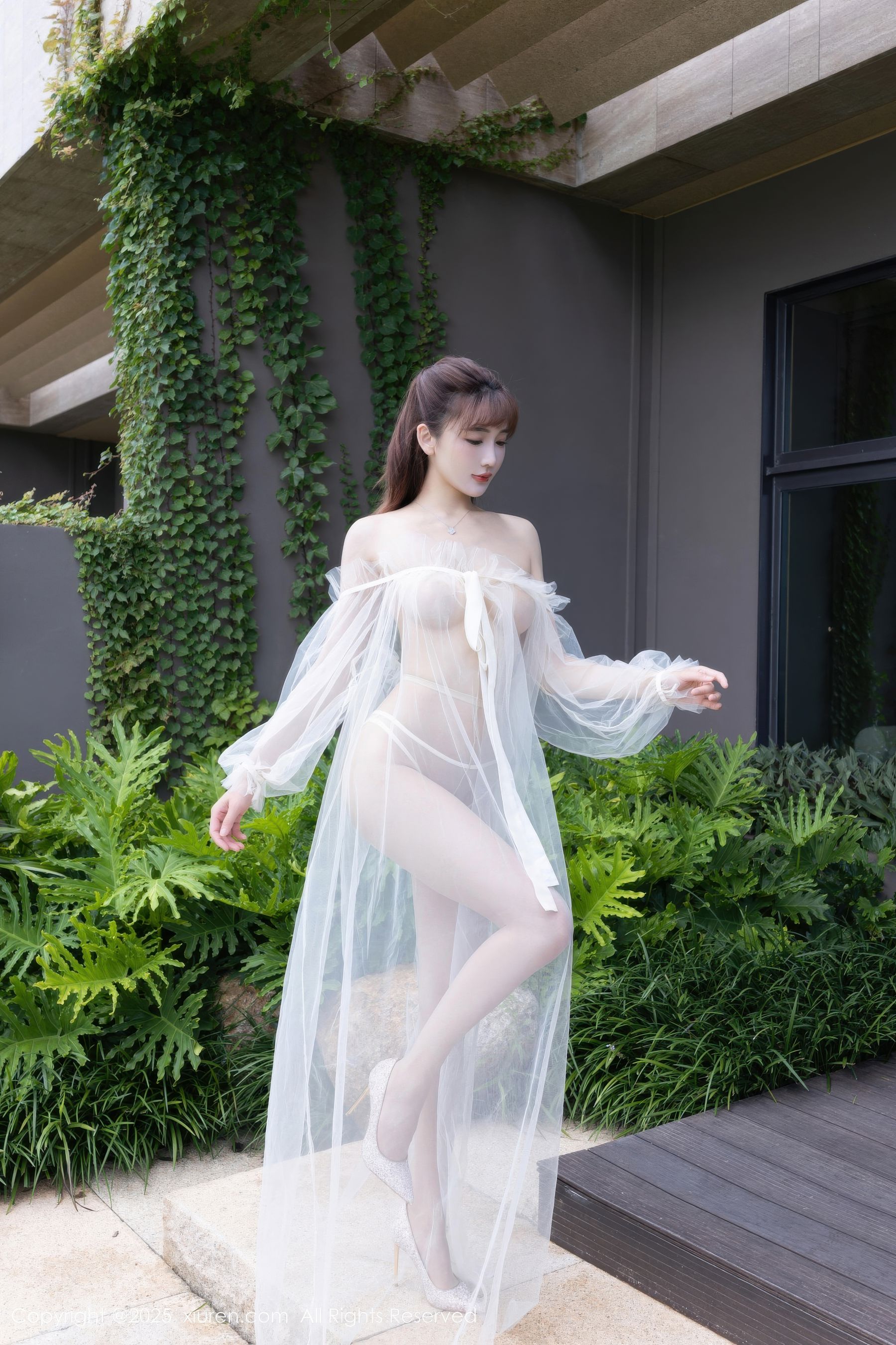 [秀人XiuRen] 2025.10.23 No.10903 陆萱萱