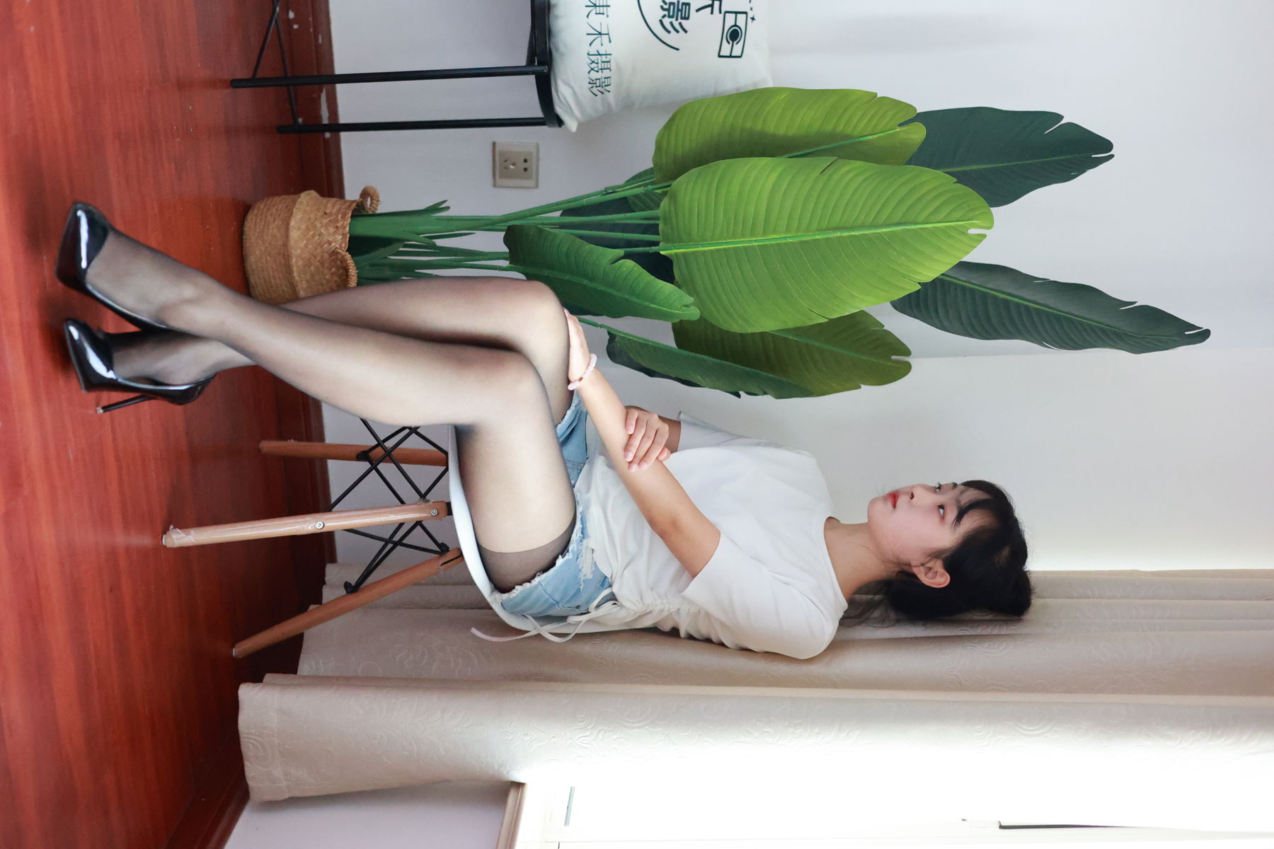 三禾摄影 No.012 牛仔热裤 高跟 长丝