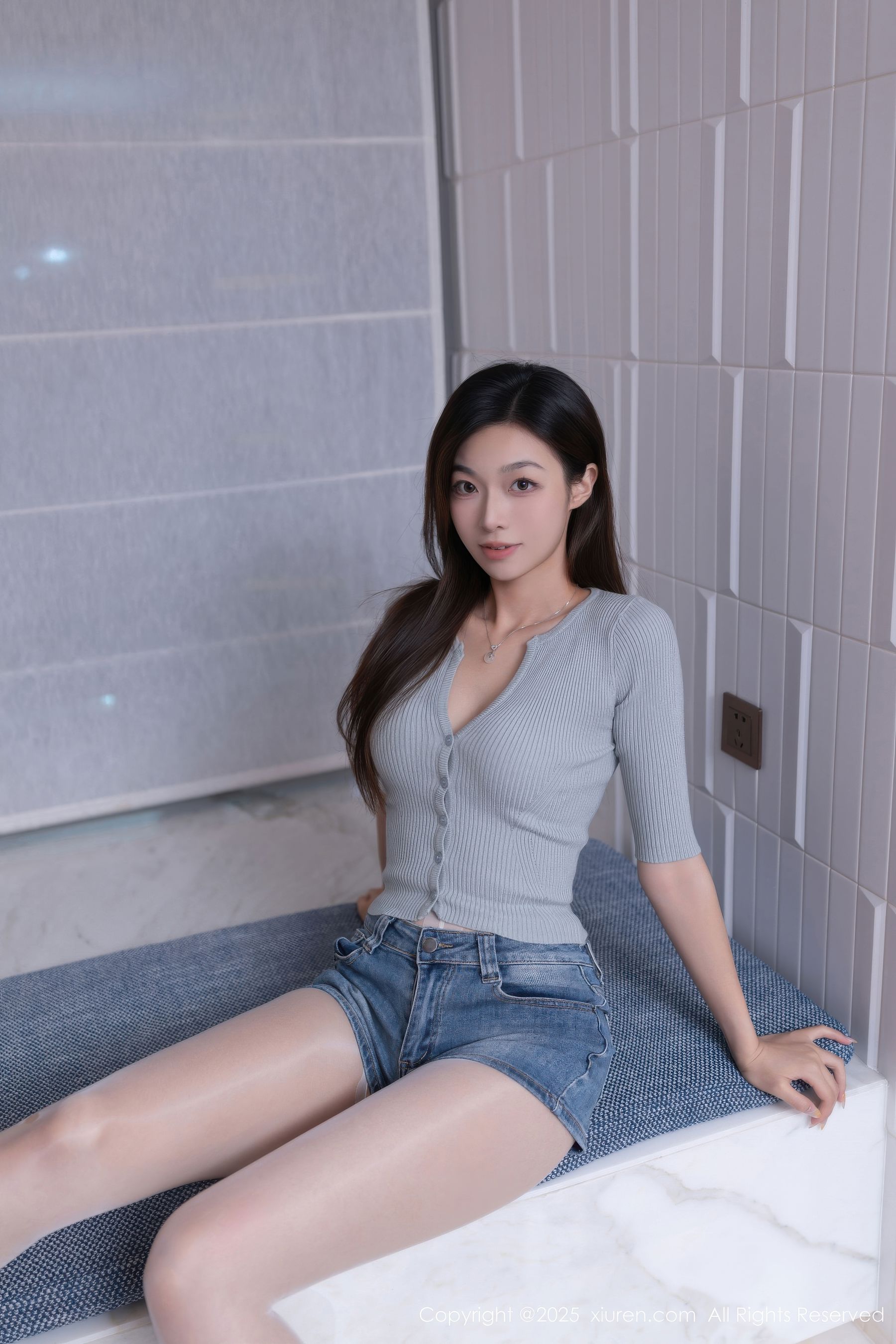 [秀人XiuRen] 2025.10.17 No.10881 kiki柚柚