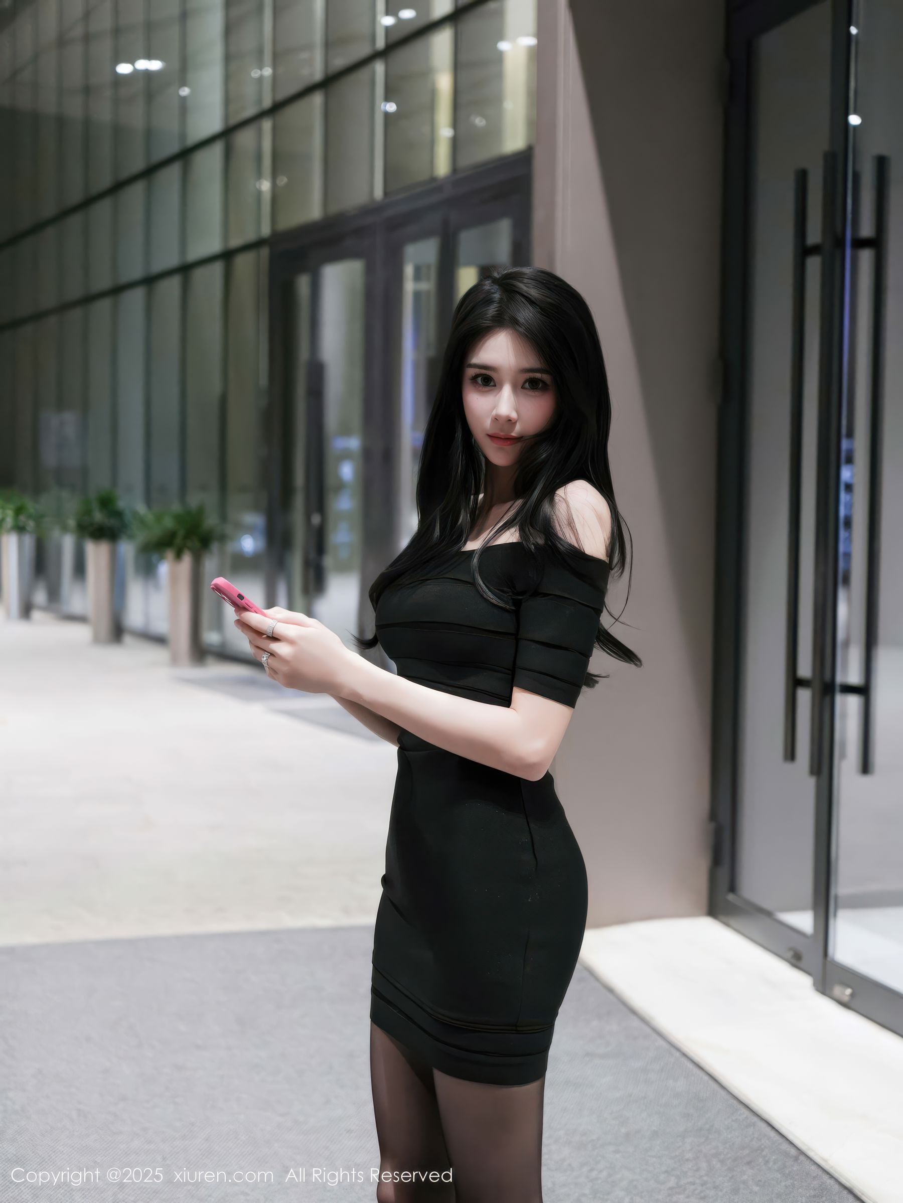 [秀人XiuRen] 2025.11.04 No.10942 椰汁糯米姬