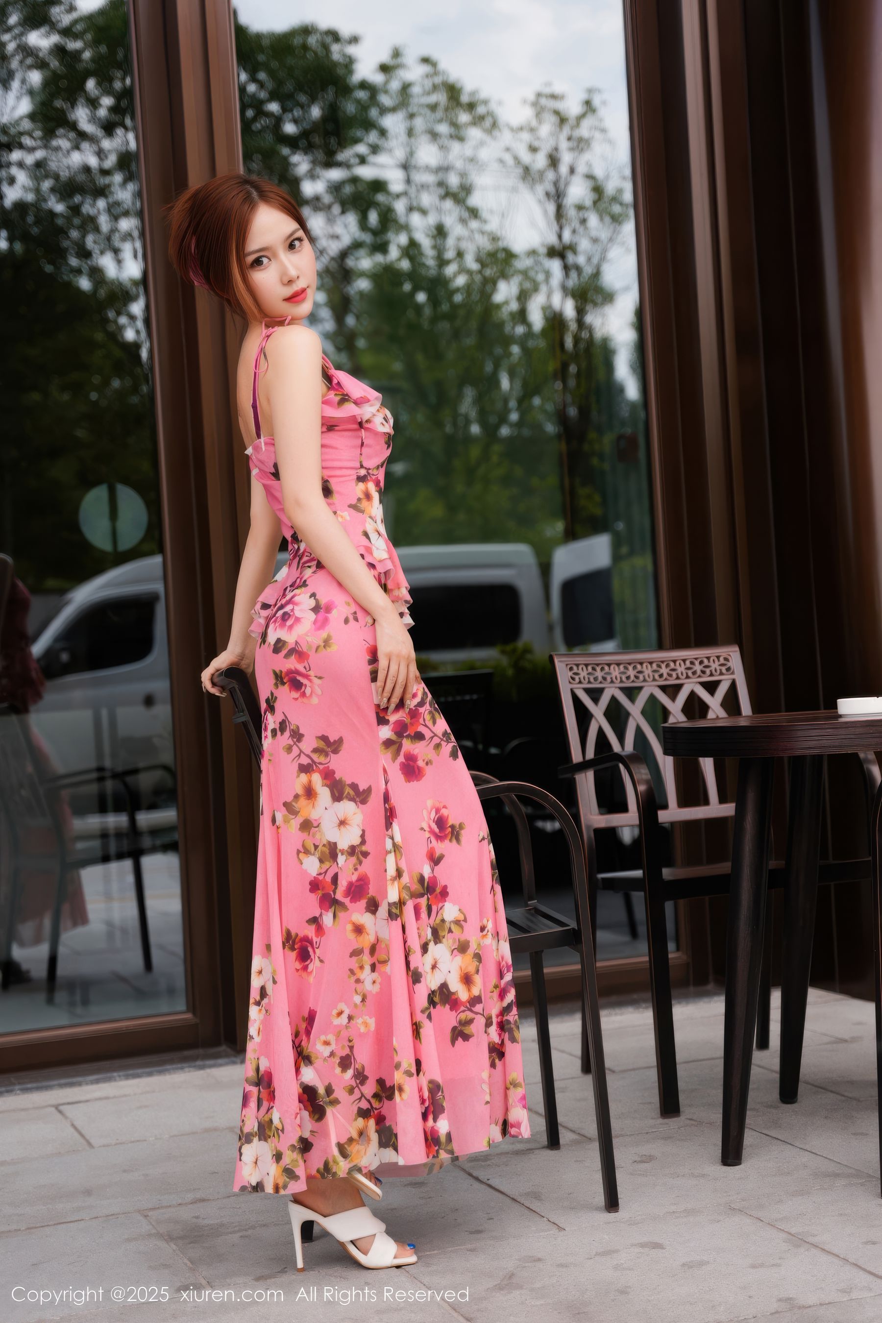 [秀人XiuRen] 2025.11.06 No.10954 白芷yy