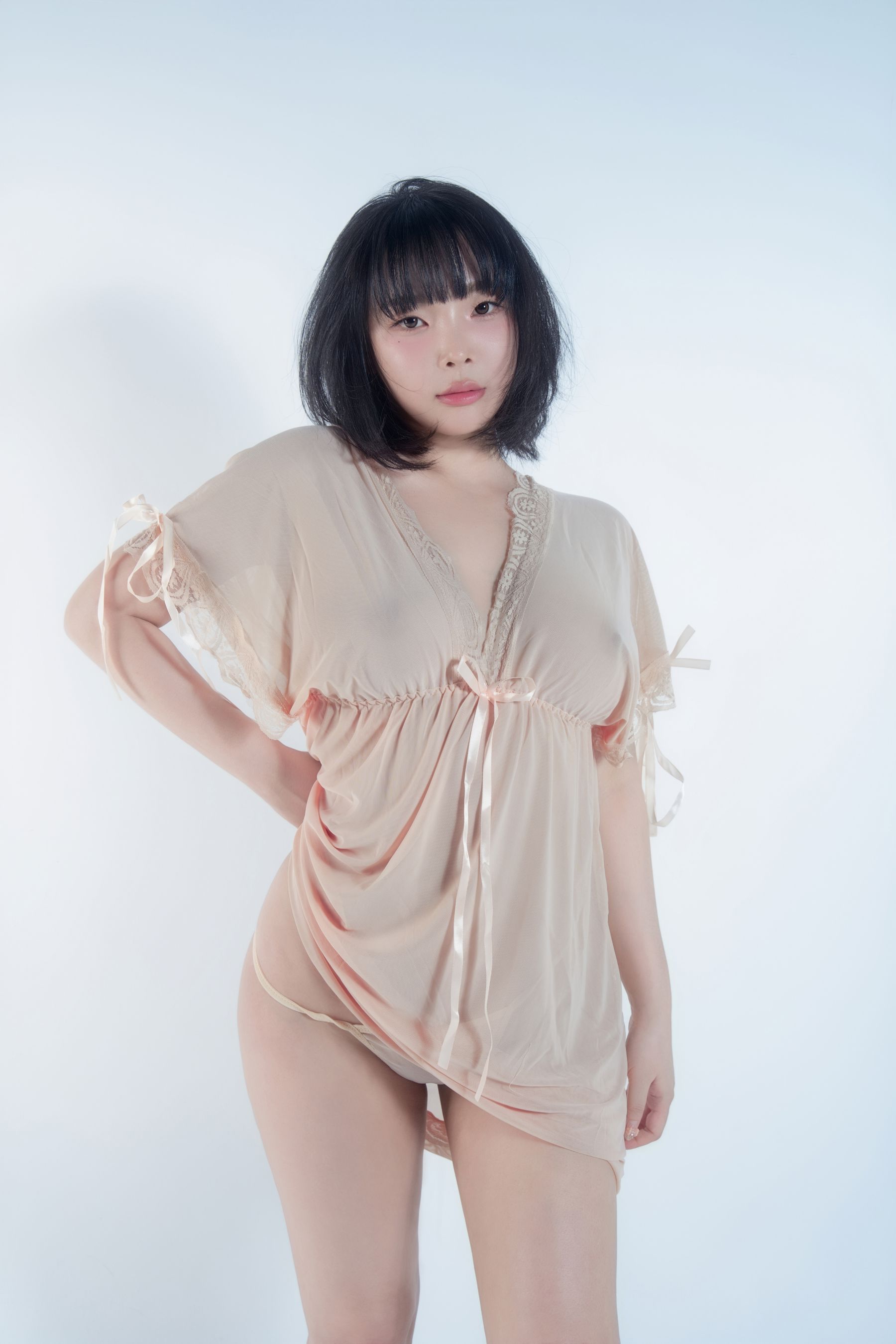 姜仁卿 Kang In-kyung - X Hoorizon