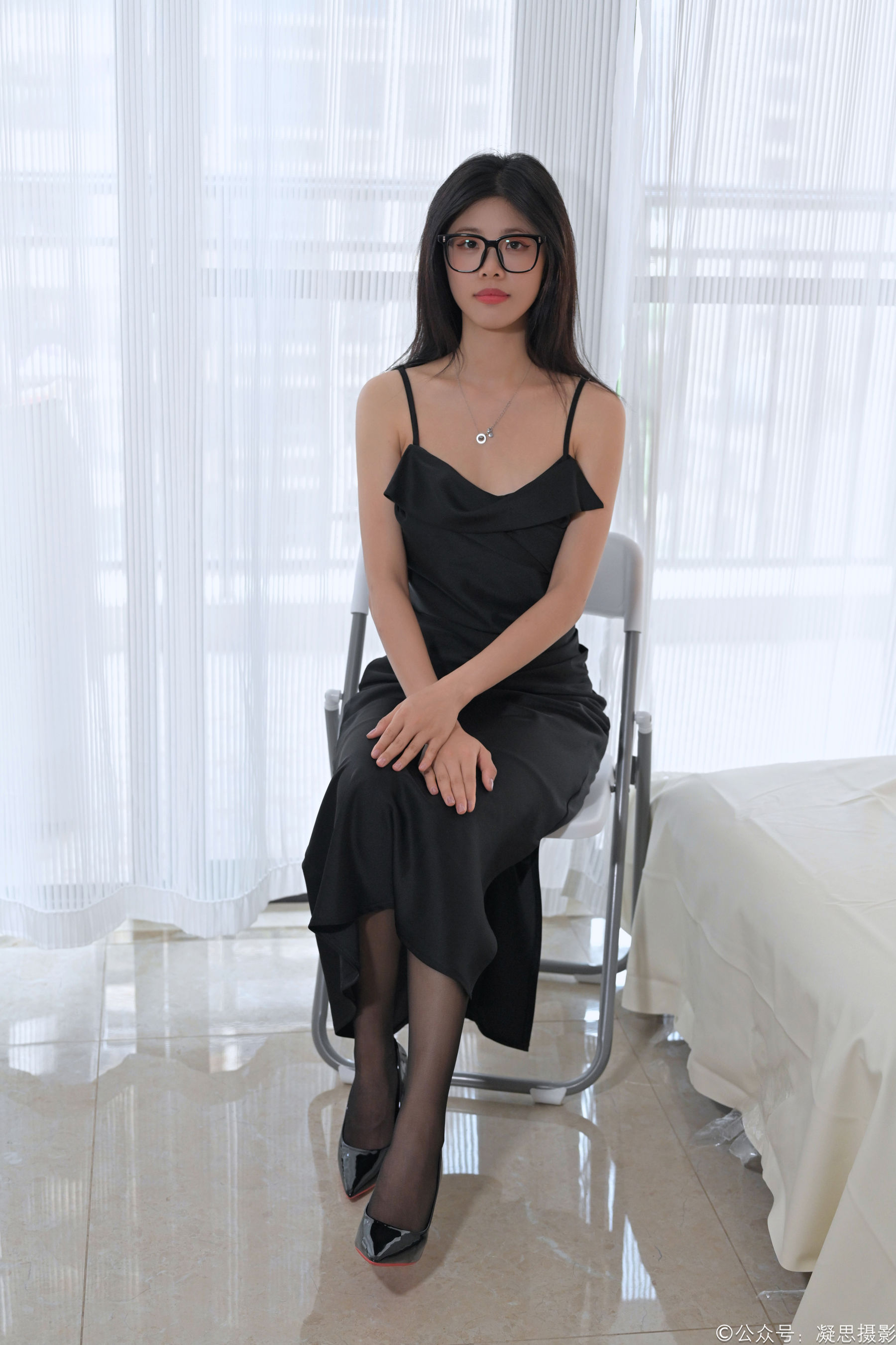 凝思摄影 No.010 木木 - 包臀裙、黑丝、高跟鞋