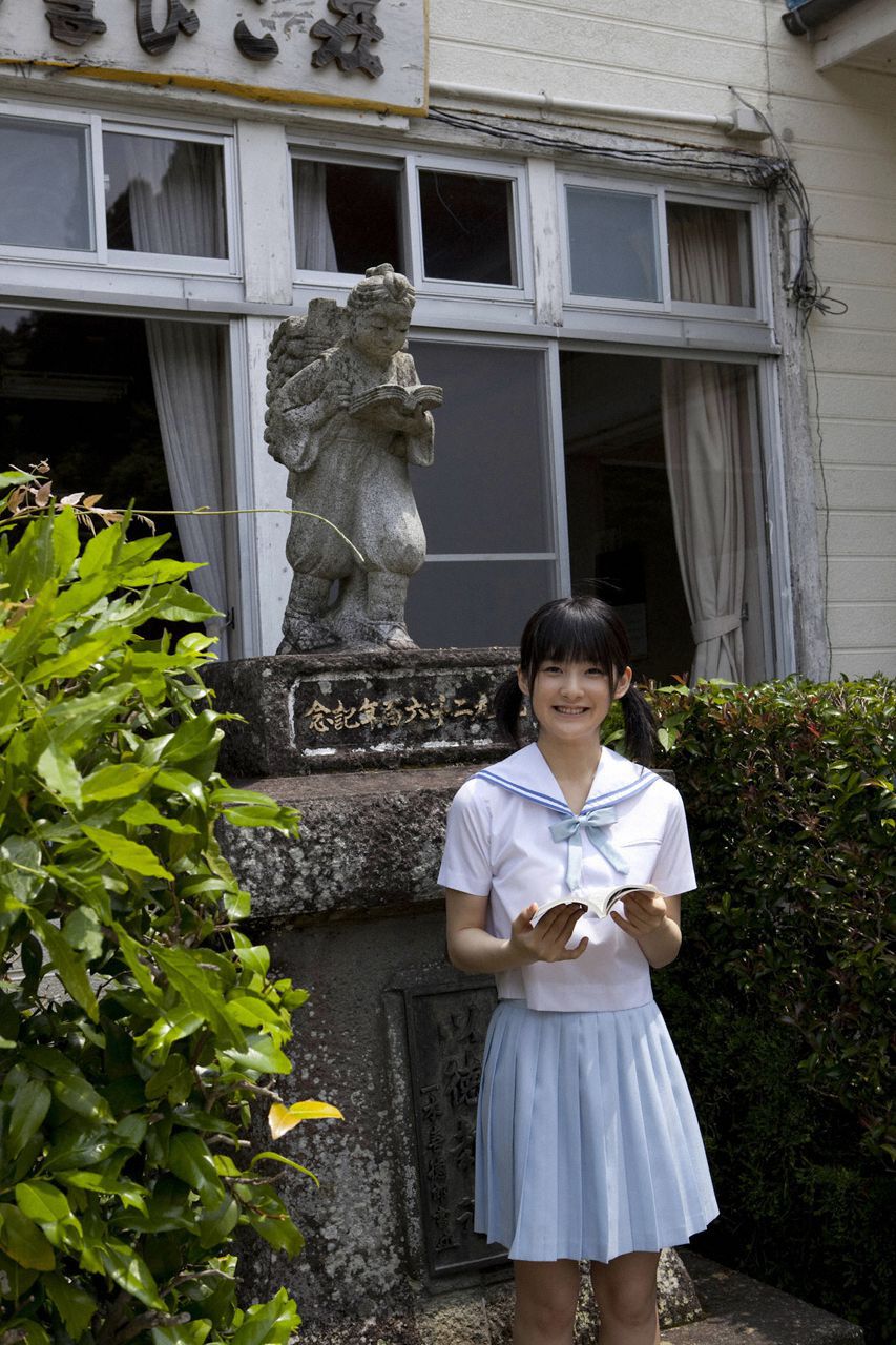 嗣永桃子 Tsugunaga Momoko [Hello! Project Digital Books] Vol.64  