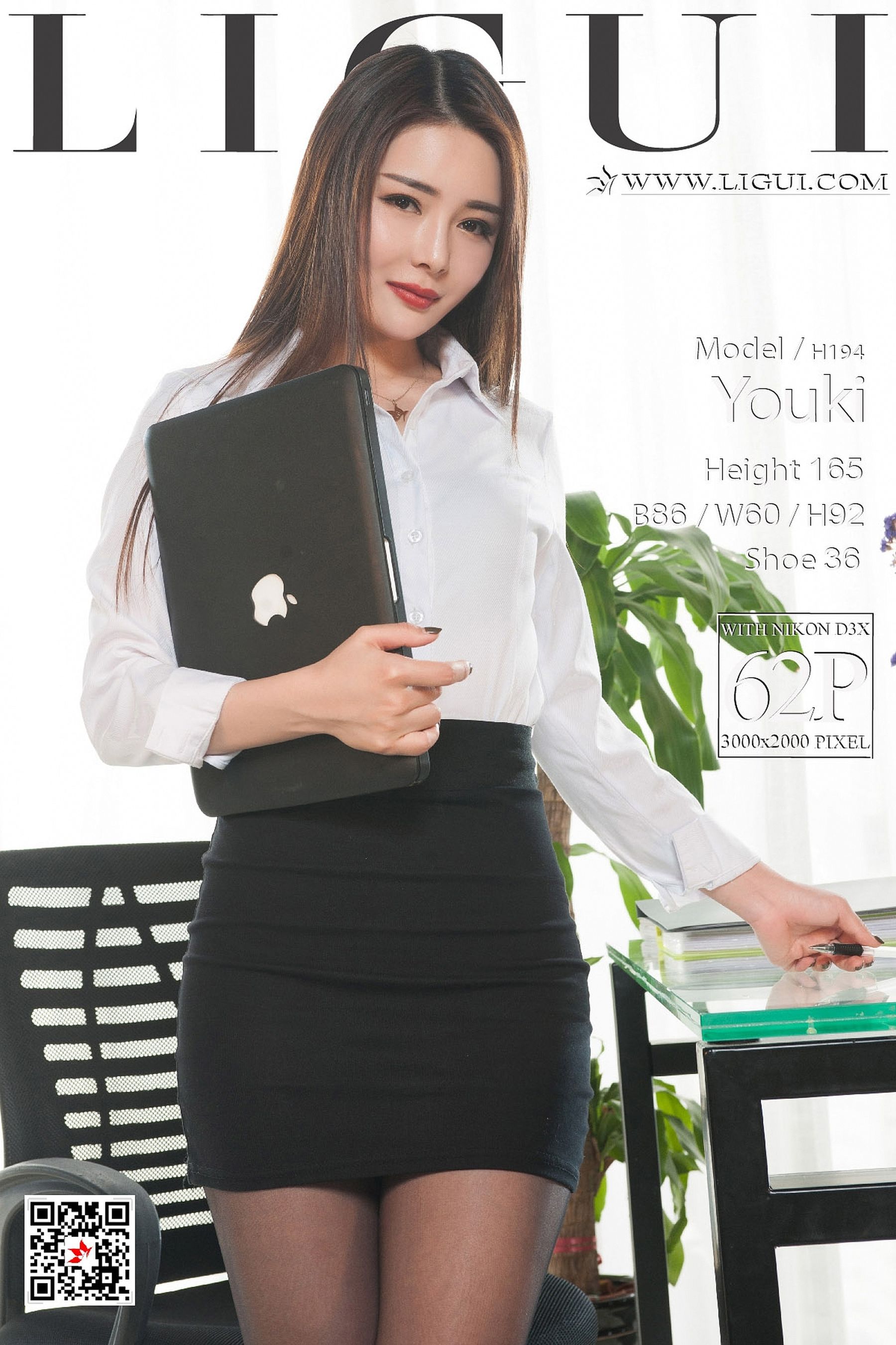 Model 腿模Youki《黑丝OL丝足》 [丽柜Ligui] 